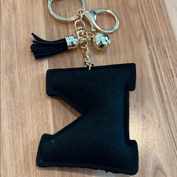 Black/White K Key Chain. - Picture 4 of 6